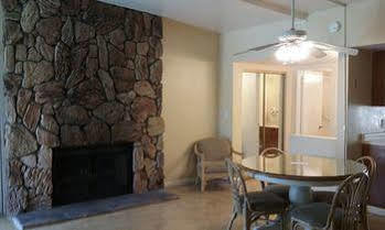 The Villas Of Palm Springs Kültér fotó